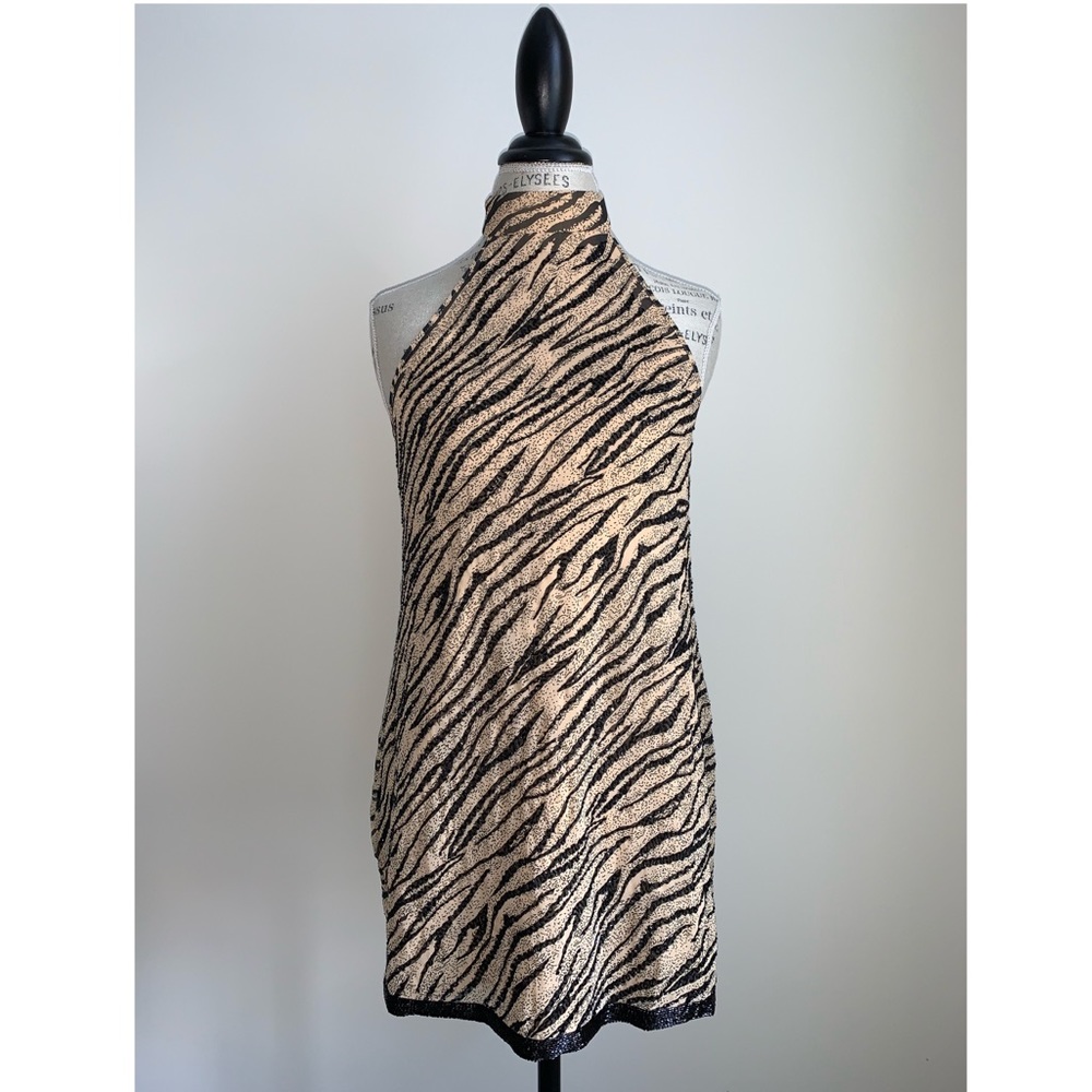 Sequined party dress!